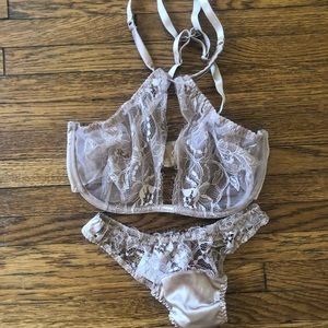 Fleur of England  Halter Bra+Panty Set.